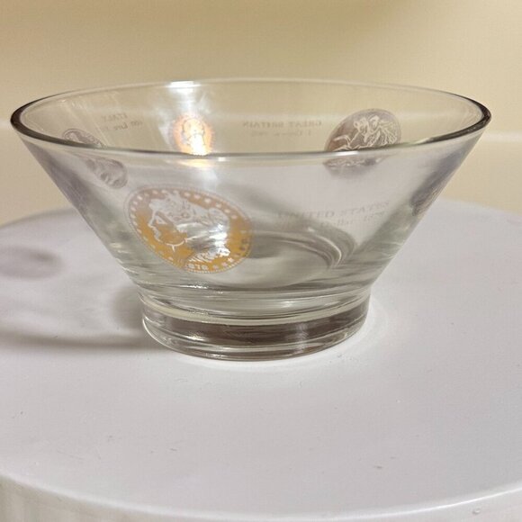 Clear Glass Bowl with Gold Accents - Picture 15 of 16